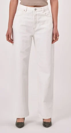 Abrand - Carrie Jean Bianco - Womens Fashion