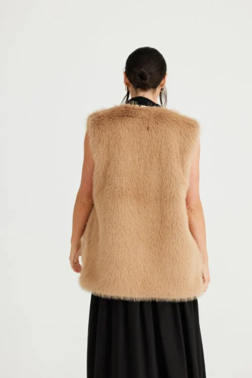 Brave & True - Aspen Fur Vest - Walnut - Womens Fashion