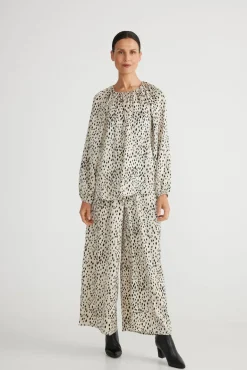 Brave & True - In Motion Top - Ocelot - Womens Fashion