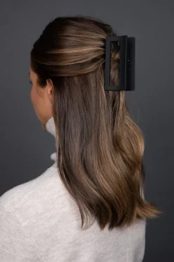 Brigitte Hair Claw - Black