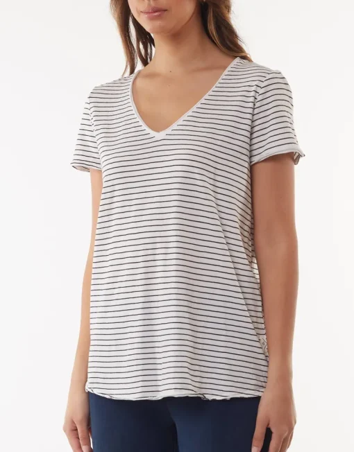 Elm - Fundamental Vee Tee - Stripe - Womens Fashion