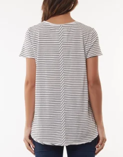 Elm - Fundamental Vee Tee - Stripe - Womens Fashion