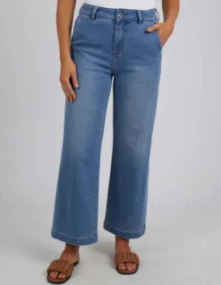 Elm - Izzy Wide Leg Jean - Light Blue Wash - Womens Fashion