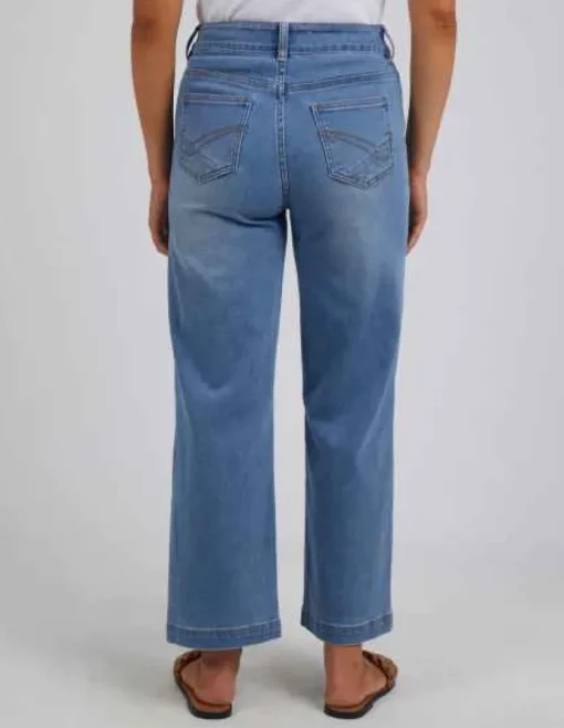 Elm - Izzy Wide Leg Jean - Light Blue Wash - Womens Fashion