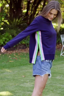 est. 1971 - Classic Trim Side Sweat Shirt - Navy - Womens Fashion