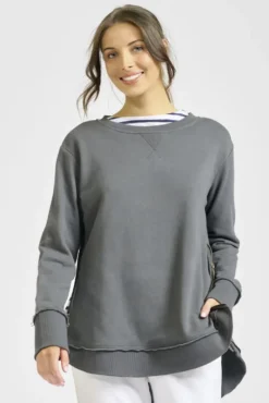 est. 1971 - High-Low Zipside Sweatshirt - Coal - Womens Fashion