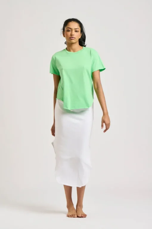 est. 1971 - Raw T-shirt - Apple Green - Womens Fashion