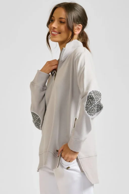 est. 1971 - The Collar Sweatshirt - French Grey / Leopard - Womens Fashion
