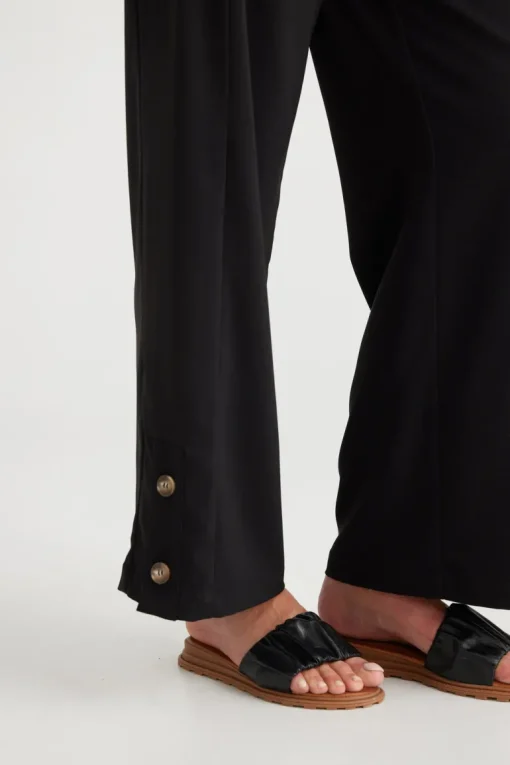 Holiday - Harriet Pants - Black - Womens Fashion