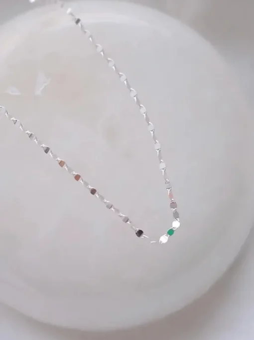 Lily Necklace