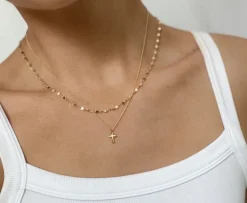 Lily Necklace