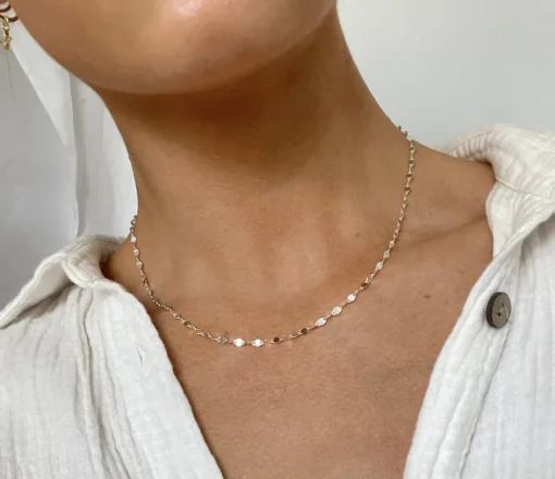 Lily Necklace