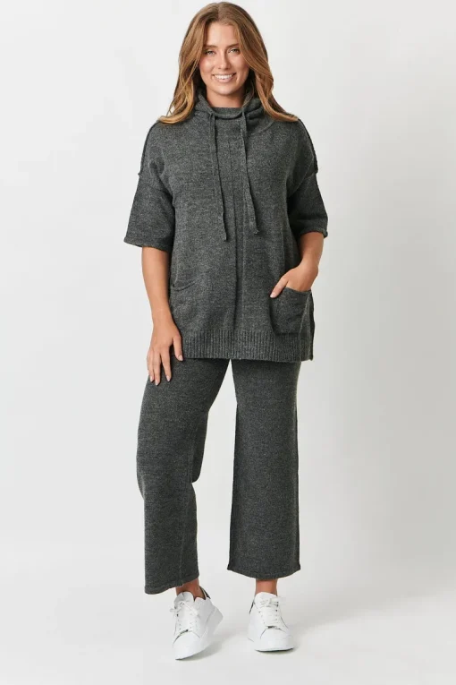 Penelope Knit - Ebony