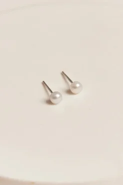 Poppy Stud Earrings